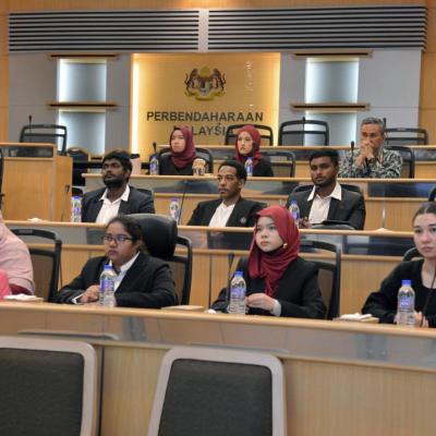 Sesi Lawatan Akademik Oleh UNITEN Ke MOF