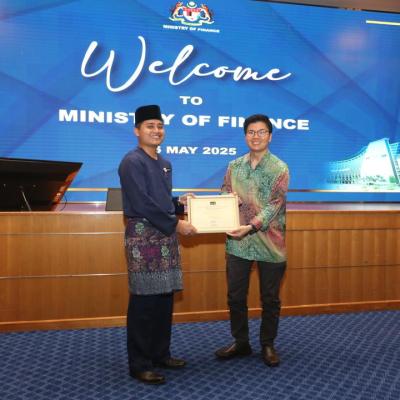 Sesi Lawatan Akademik Oleh UTAR Ke MOF