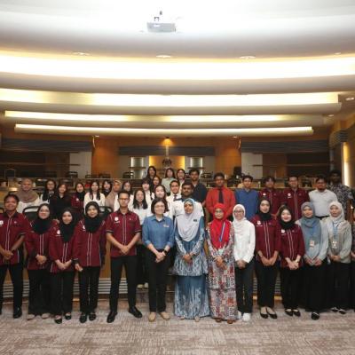 Sesi Lawatan Akademik Oleh UPM Ke MOF