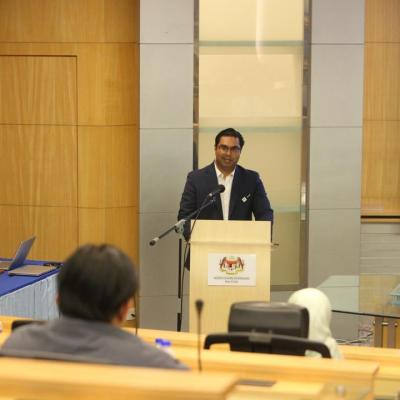 Sesi Lawatan Akademik Oleh UIAM ke MOF