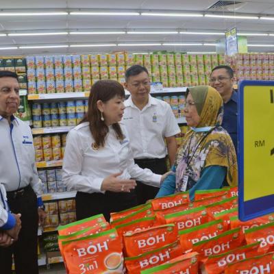 Program SARA MOF Bersama Penerima SARA Di Mydin Georgetown, Pulau Pinang