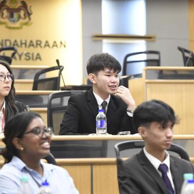 Sesi Lawatan Akademik oleh PEKUMA ke MOF