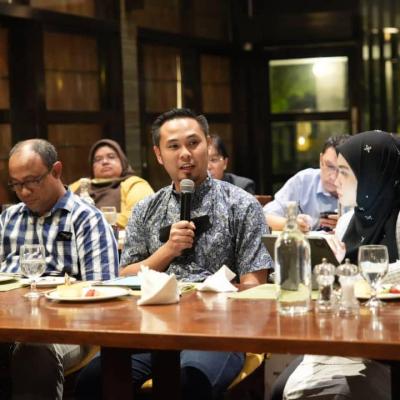 Sesi Pertemuan Bersama Para Mahasiswa