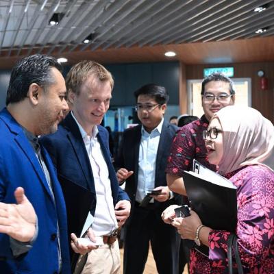 Sesi Perbincangan Berkaitan Daya Saing Kuala Lumpur Sebagai Pusat Kewangan Antarabangsa & Hab Perniagaan Global