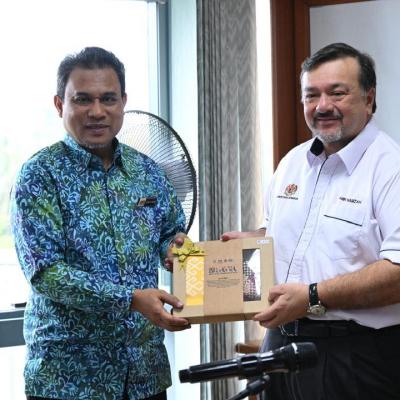 Sesi Lawatan Kerja Di Ujana Kewangan, Labuan