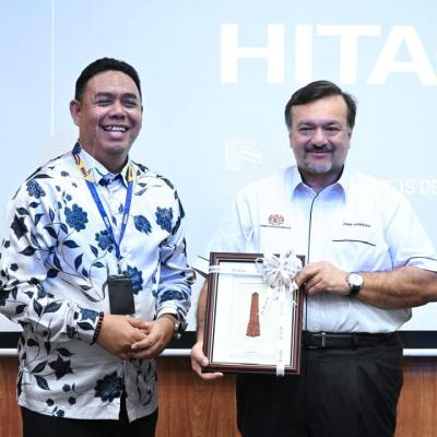 Sesi Lawatan Kerja Di Ujana Kewangan, Labuan