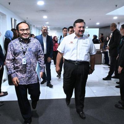 Sesi Lawatan Kerja Di Ujana Kewangan, Labuan