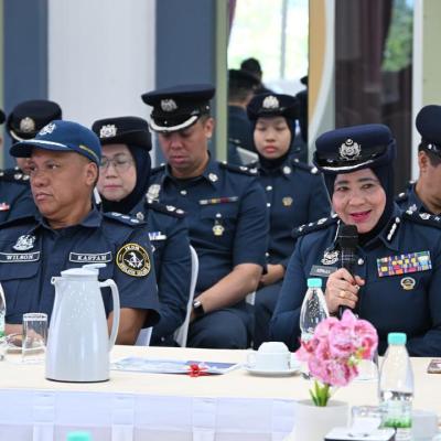 Sesi Lawatan Kerja Di Labuan