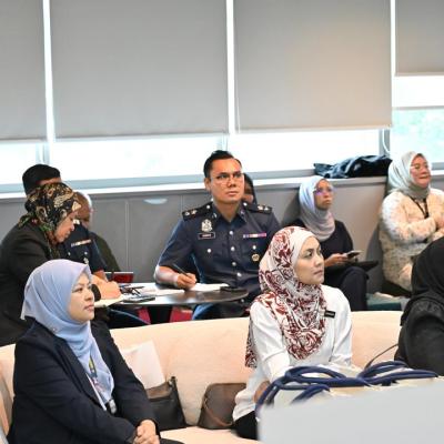 Sesi Lawatan Ke Suruhanjaya Komunikasi dan Multimedia Malaysia