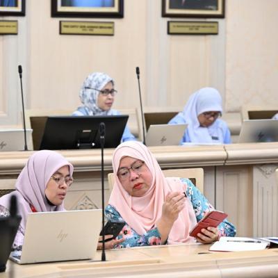 Mesyuarat Jawatankuasa Khas Keterjaminan Tenaga & Kesan Konflik Asia Barat