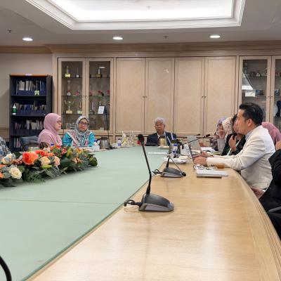 Majlis Sign-Off EA Perkhidmatan Pinjaman Kerajaan Persekutuan (SID)