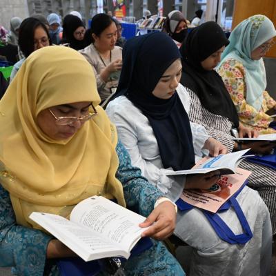 Program Jom Baca Bersama 10 Minit & Resensi Buku