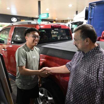 Sesi Tinjauan Di Stesen Minyak PETRONAS NKVE Arah Damansara