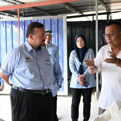 Sesi Turun Padang Ke Kilang Pemprosesan Rumpai Laut Di Semporna, Sabah