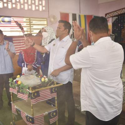 Sesi Turun Padang #JelajahBajet2023 ke Majlis Perasmian Program Kemerdekaan Komuniti Keluarga Malaysia di SK Kadok, Kota Bharu, Kelantan